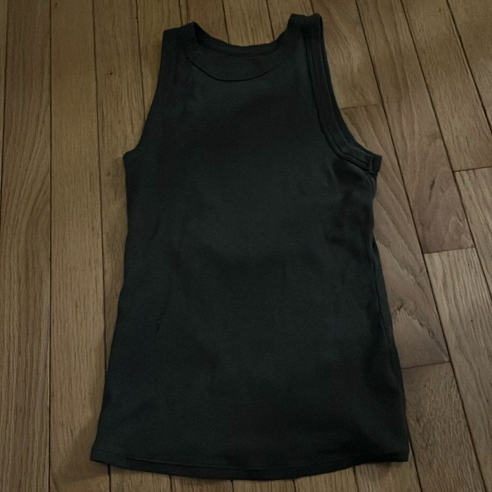 A new day, long green tank top size small